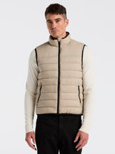 Lightweight Puffer Vest
– Perry Ellis online
